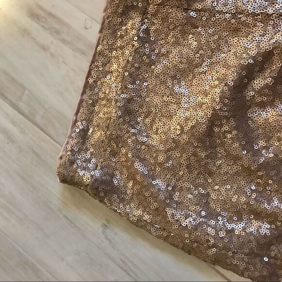 Forever 21 Rose Gold Sequin Shorts S - Picture 7 of 8